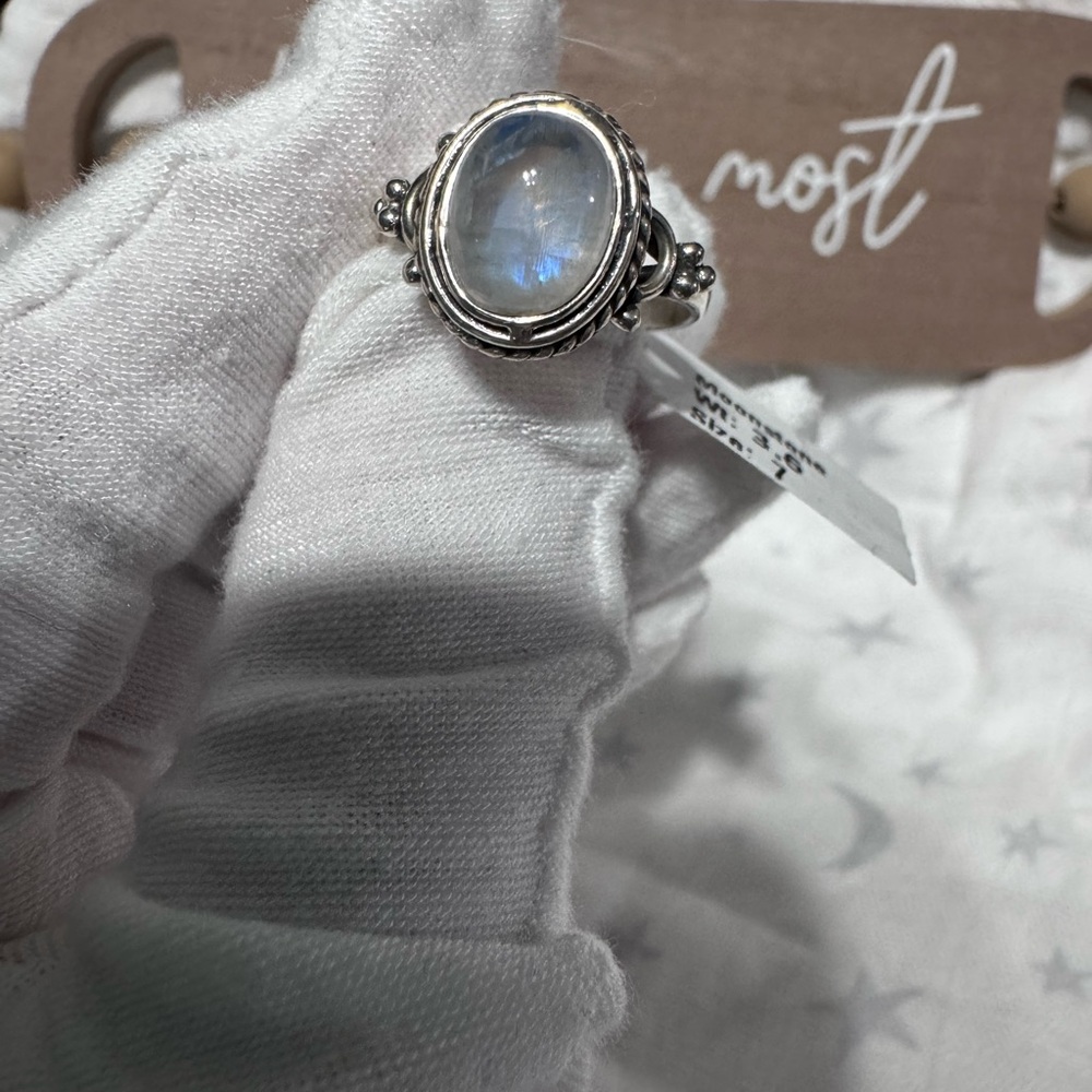 Moonstone - Picture 3 of 5